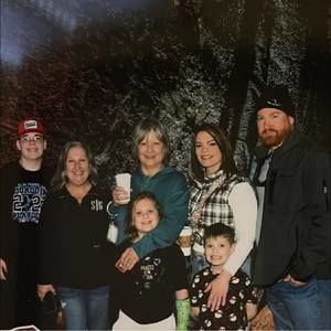 Meet your Posher, Ashley